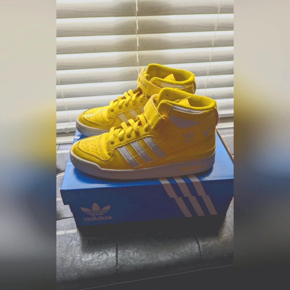 Men's Adidas Forum Mid